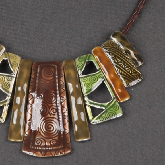 208-Fashion Bib Necklace Set-Brown/Green - Picture 4 of 4